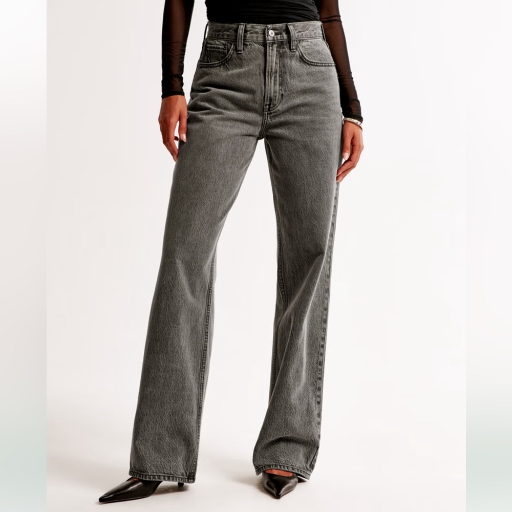 Abercrombie Dark Grey The Loose High Rise Women’s Jeans 26 (relaxed loose fit)